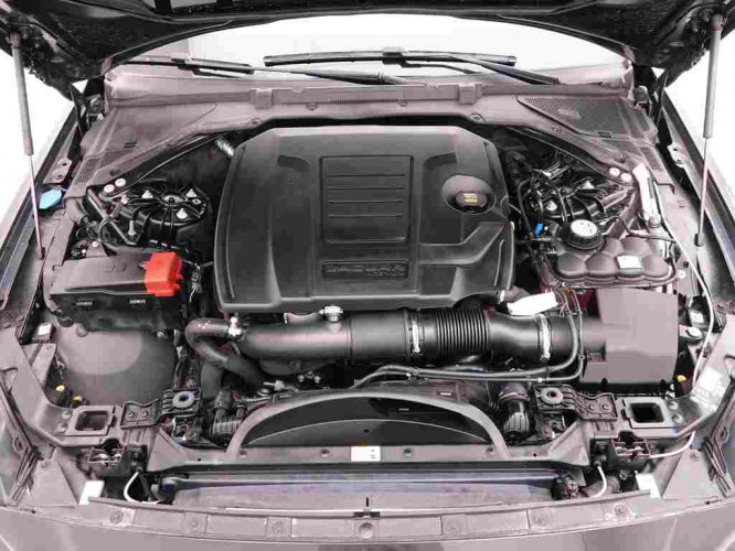 JAGUAR_JAGUAR_XE_2341558_23.jpg