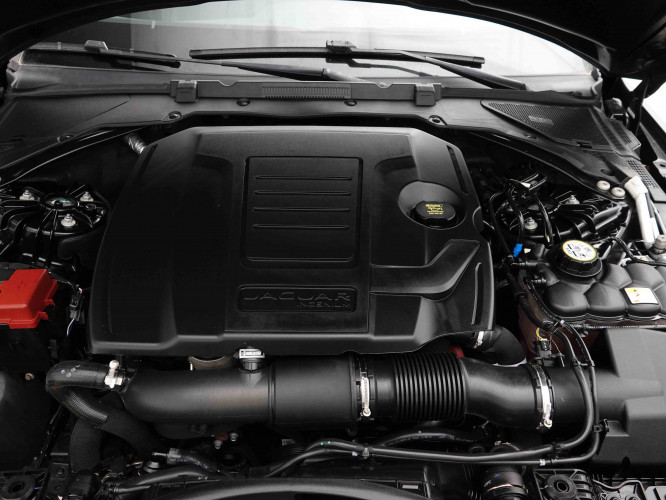 JAGUAR_JAGUAR_XE_2341558_27.jpg JAGUAR_JAGUAR_XE_2341558_27.jpg