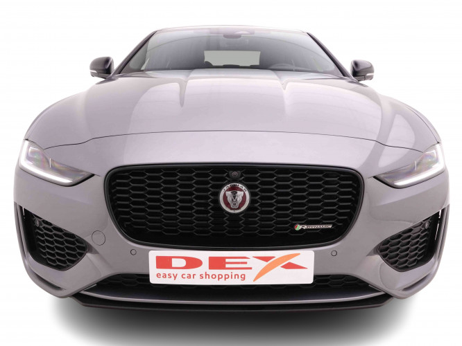 JAGUAR_JAGUAR_XE_2547591_1.jpg