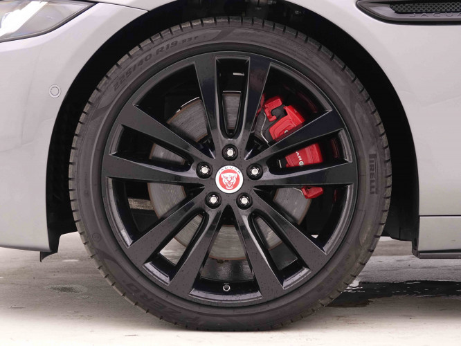 JAGUAR_JAGUAR_XE_2547591_23.jpg