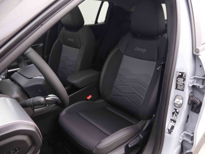JEEP_JEEP_AVENGER_2550136_7.jpg