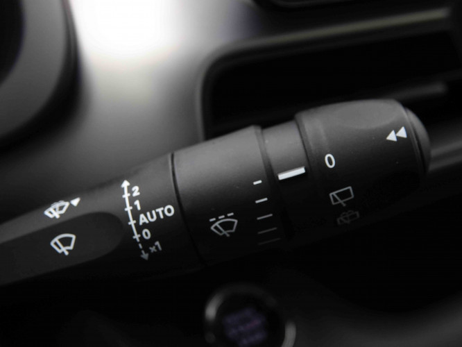 JEEP_JEEP_AVENGER_2550206_18.jpg JEEP_JEEP_AVENGER_2550206_18.jpg