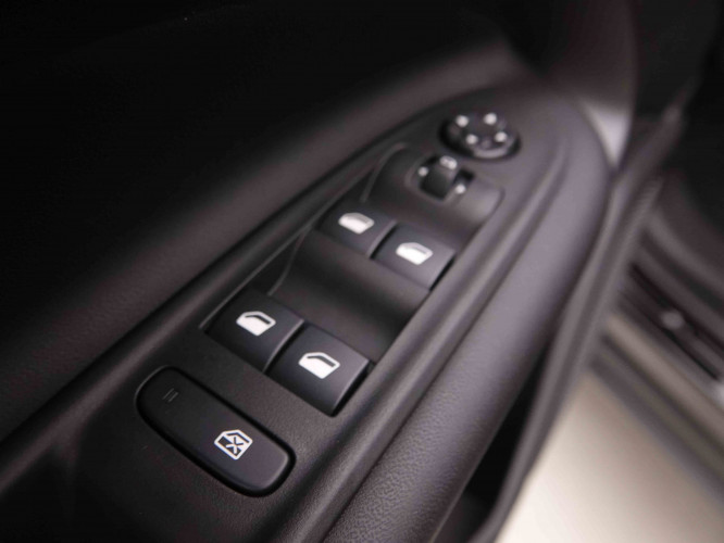 JEEP_JEEP_AVENGER_2550208_21.jpg JEEP_JEEP_AVENGER_2550208_21.jpg