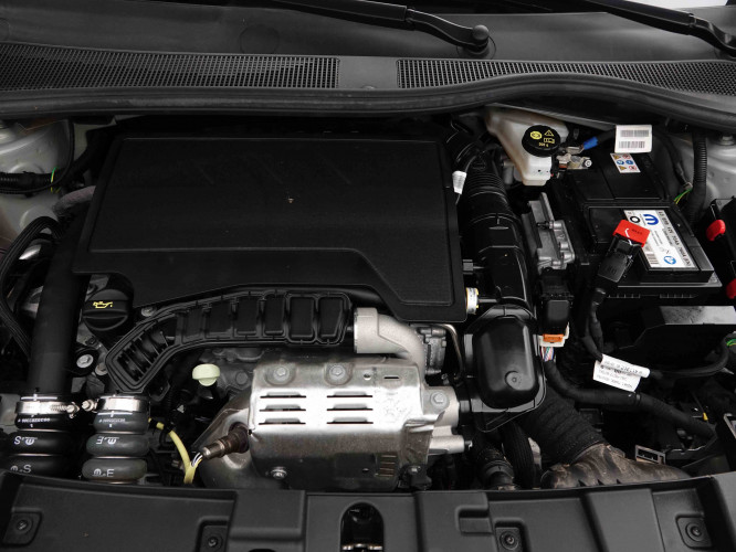 JEEP_JEEP_AVENGER_2653796_21.jpg JEEP_JEEP_AVENGER_2653796_21.jpg