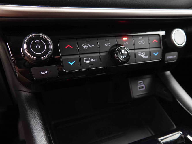 JEEP_JEEP_COMPASS_2549402_14.jpg