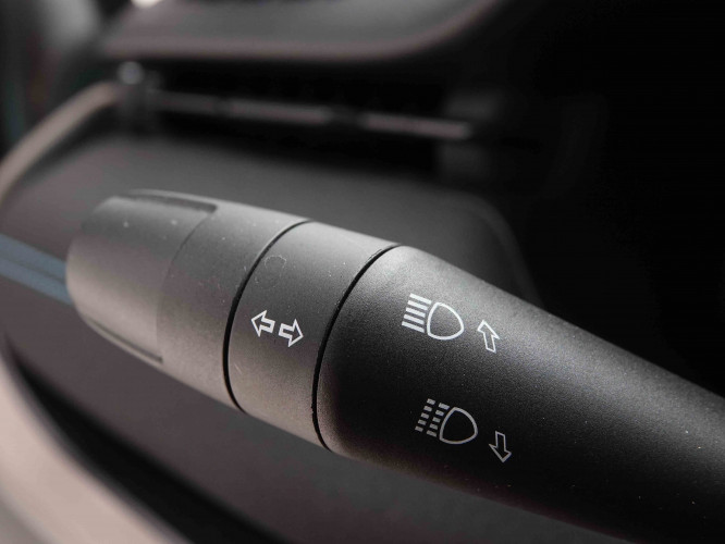 JEEP_JEEP_COMPASS_2549402_17.jpg