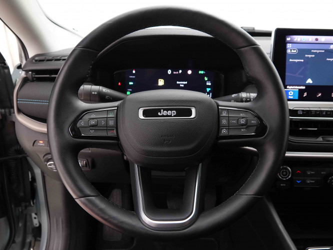 JEEP_JEEP_COMPASS_2549402_9.jpg