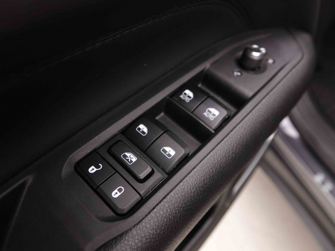 JEEP_JEEP_COMPASS_2549457_18.jpg
