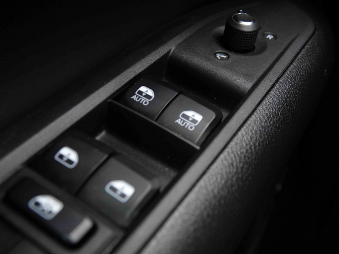 JEEP_JEEP_COMPASS_2551118_22.jpg JEEP_JEEP_COMPASS_2551118_22.jpg