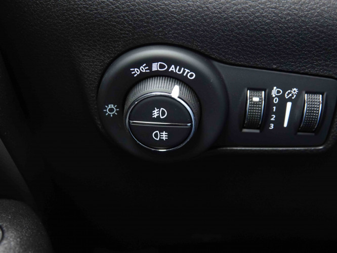 JEEP_JEEP_COMPASS_2551567_18.jpg JEEP_JEEP_COMPASS_2551567_18.jpg