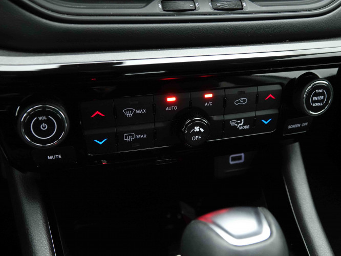 JEEP_JEEP_COMPASS_2652709_13.jpg JEEP_JEEP_COMPASS_2652709_13.jpg