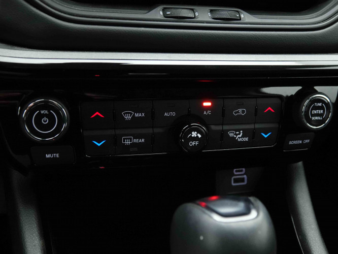 JEEP_JEEP_COMPASS_2652710_12.jpg JEEP_JEEP_COMPASS_2652710_12.jpg