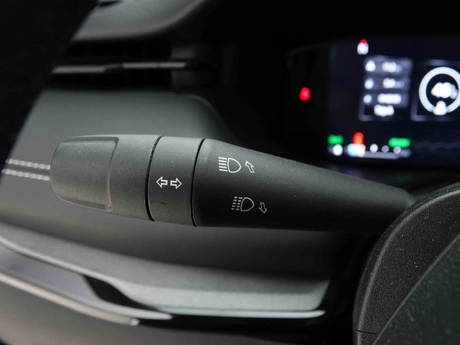 JEEP_JEEP_COMPASS_2653670_15.jpg JEEP_JEEP_COMPASS_2653670_15.jpg