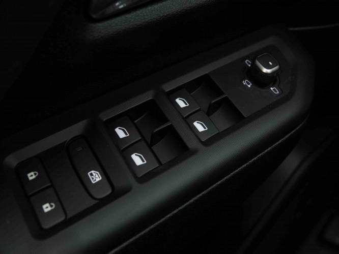 JEEP_JEEP_COMPASS_2653710_22.jpg JEEP_JEEP_COMPASS_2653710_22.jpg