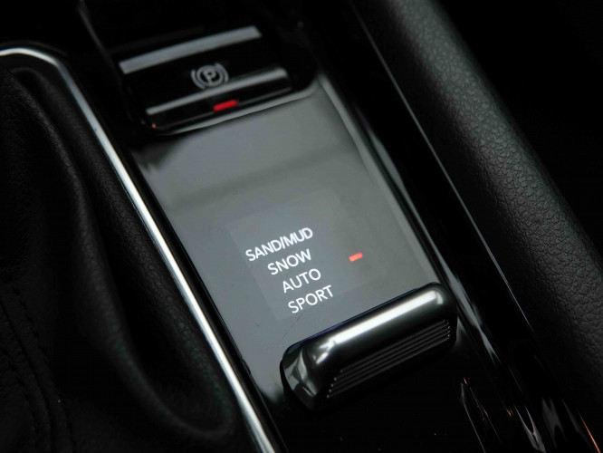 JEEP_JEEP_COMPASS_2653732_13.jpg JEEP_JEEP_COMPASS_2653732_13.jpg