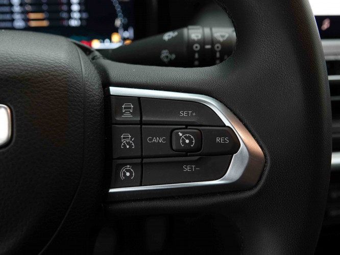 JEEP_JEEP_COMPASS_2653732_18.jpg JEEP_JEEP_COMPASS_2653732_18.jpg