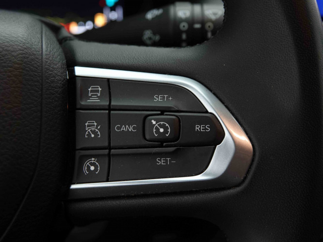 JEEP_JEEP_COMPASS_2653736_17.jpg