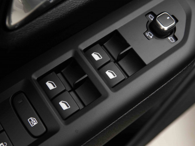 JEEP_JEEP_COMPASS_2654376_18.jpg