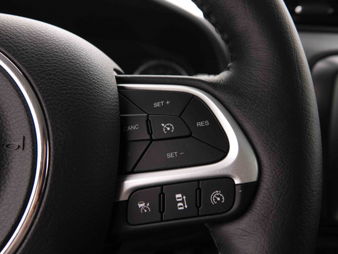 JEEP_JEEP_RENEGADE_2548918_19.jpg