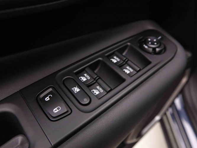 JEEP_JEEP_RENEGADE_2548919_20.jpg