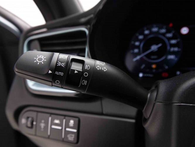 KIA_KIA_CEED SW_2551057_18.jpg KIA_KIA_CEED SW_2551057_18.jpg