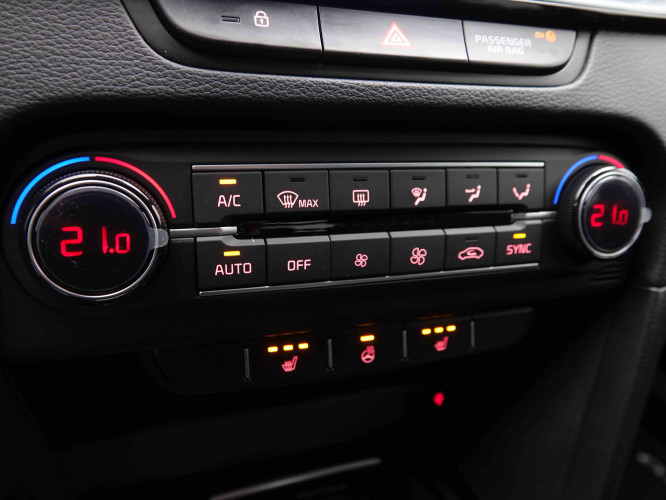 KIA_KIA_CEED SW_2551059_15.jpg