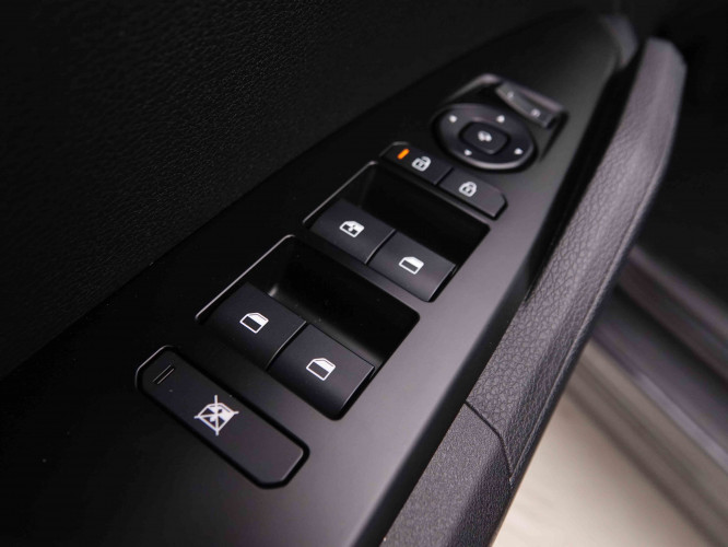 KIA_KIA_SPORTAGE_2549760_22.jpg KIA_KIA_SPORTAGE_2549760_22.jpg