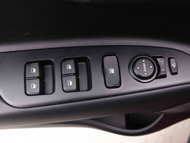 KIA_KIA_STONIC_2548542_19.jpg