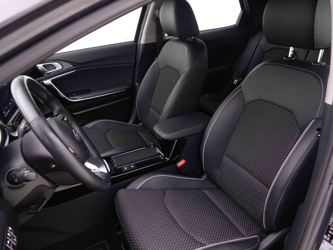 KIA_KIA_XCEED_2547498_6.jpg