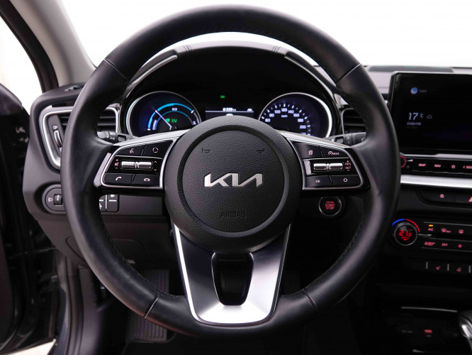 KIA_KIA_XCEED_2549020_8.jpg