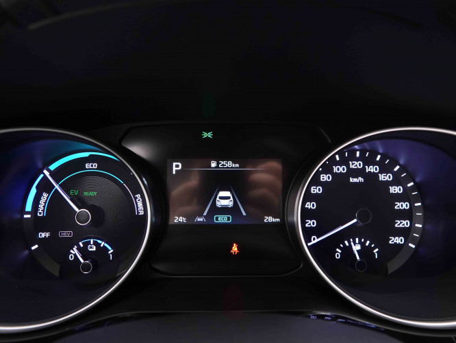 KIA_KIA_XCEED_2549111_14.jpg