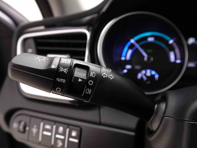 KIA_KIA_XCEED_2549111_15.jpg