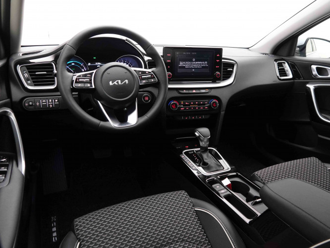 KIA_KIA_XCEED_2549111_7.jpg