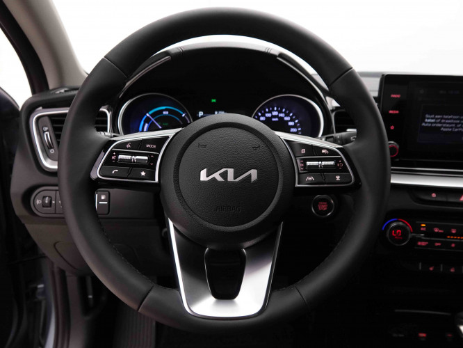 KIA_KIA_XCEED_2549111_9.jpg