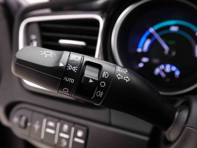 KIA_KIA_XCEED_2549112_15.jpg