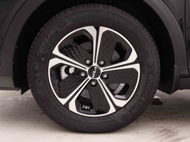 KIA_KIA_XCEED_2549112_21.jpg
