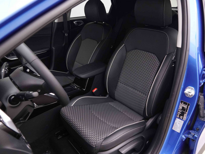 KIA_KIA_XCEED_2549113_6.jpg