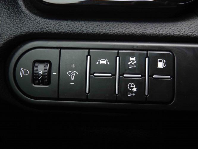 KIA_KIA_XCEED_2549451_9.jpg