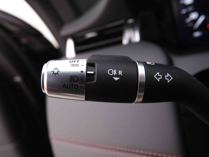 LANDROVER_LANDROVER_DISCOVERYS_2547892_17.jpg