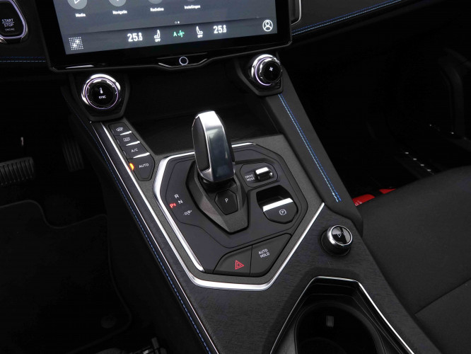LYNKCO_LYNKCO_01_2548593_17.jpg