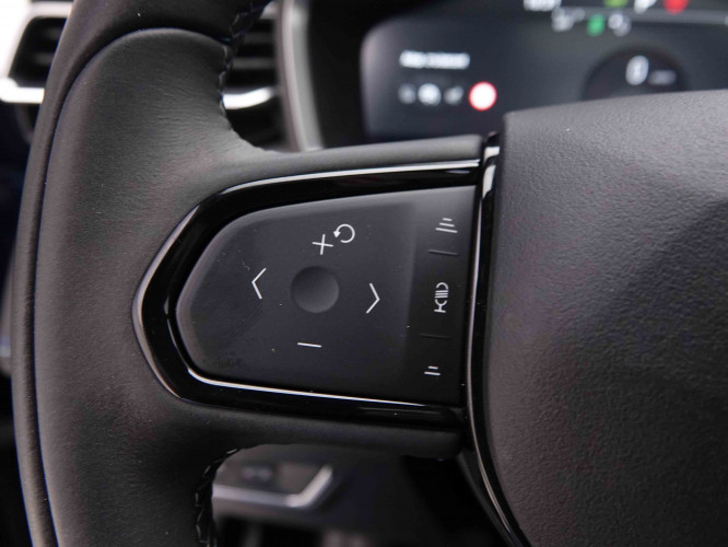 LYNKCO_LYNKCO_01_2551080_18.jpg LYNKCO_LYNKCO_01_2551080_18.jpg