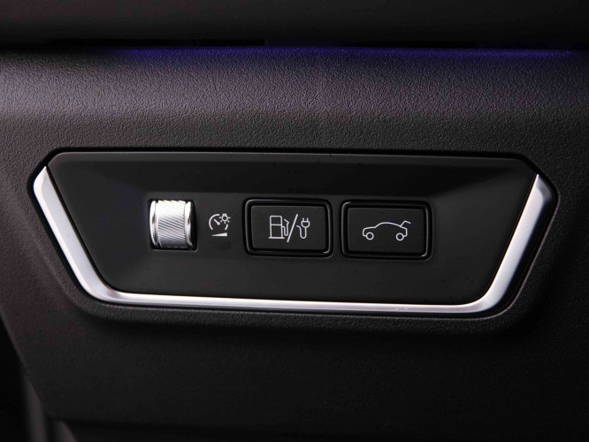 LYNKCO_LYNKCO_01_2551136_9.jpg LYNKCO_LYNKCO_01_2551136_9.jpg