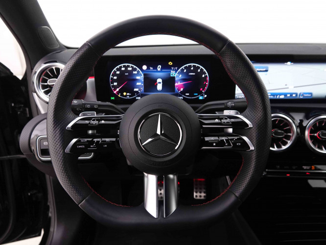 MERCEDES_MERCEDES_AKLASSE_2548341_8.jpg