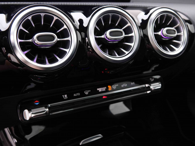 MERCEDES_MERCEDES_AKLASSE_2549017_15.jpg