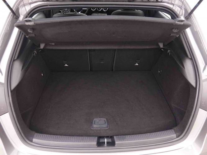 MERCEDES_MERCEDES_AKLASSE_2550101_5.jpg