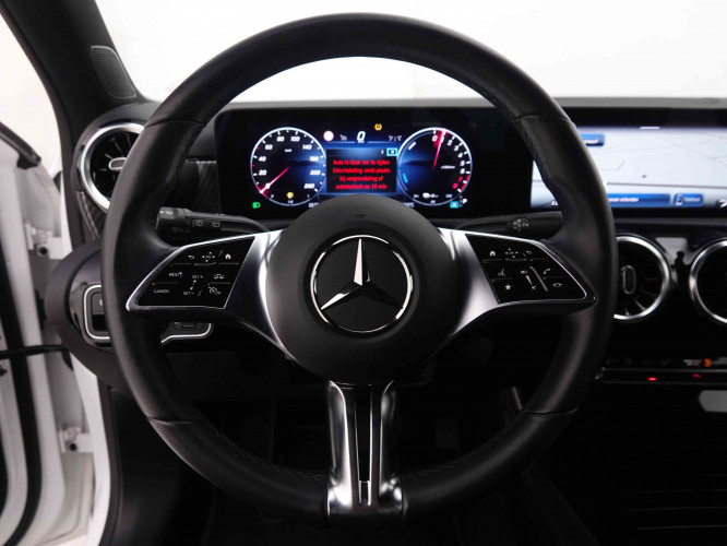 MERCEDES_MERCEDES_AKLASSE_2551151_9.jpg