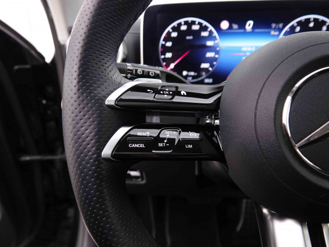 MERCEDES_MERCEDES_CKLASSE_2548336_18.jpg