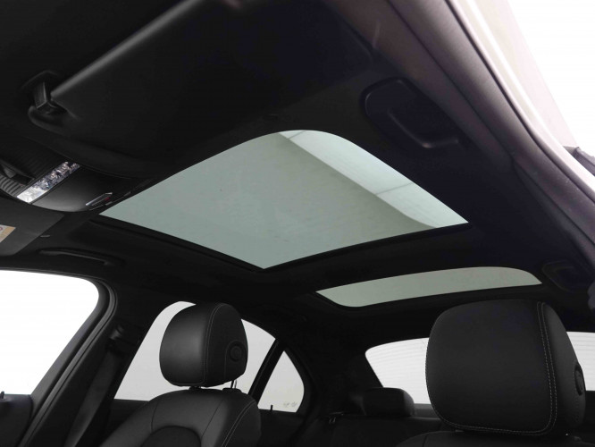 MERCEDES_MERCEDES_CKLASSE_2548349_7.jpg