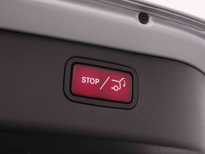 MERCEDES_MERCEDES_CKLASSE_2548459_6.jpg