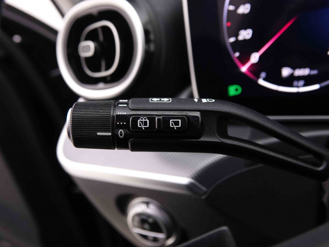 MERCEDES_MERCEDES_CKLASSE_2548460_48.jpg